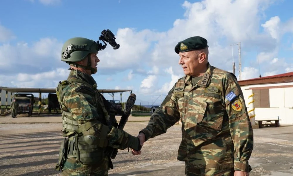 O Αρχηγός ΓΕΕΘΑ σε μονάδες των Ενόπλων Δυνάμεων σε Λέσβο, Σκύρο, Δωδεκάνησα και Χίο